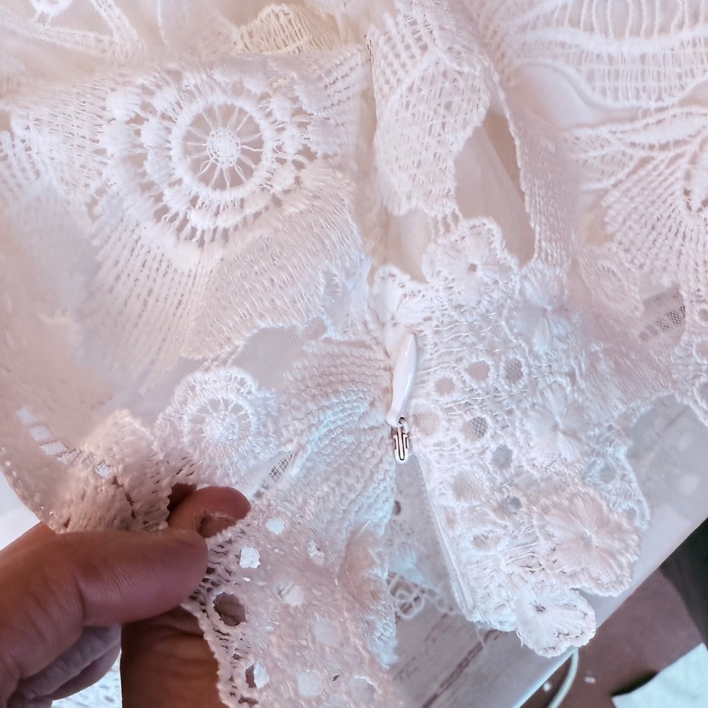 Lucy Paris White Lace Coquette Cottage Crop‎ Top Sleeveless L - Picture 12 of 12
